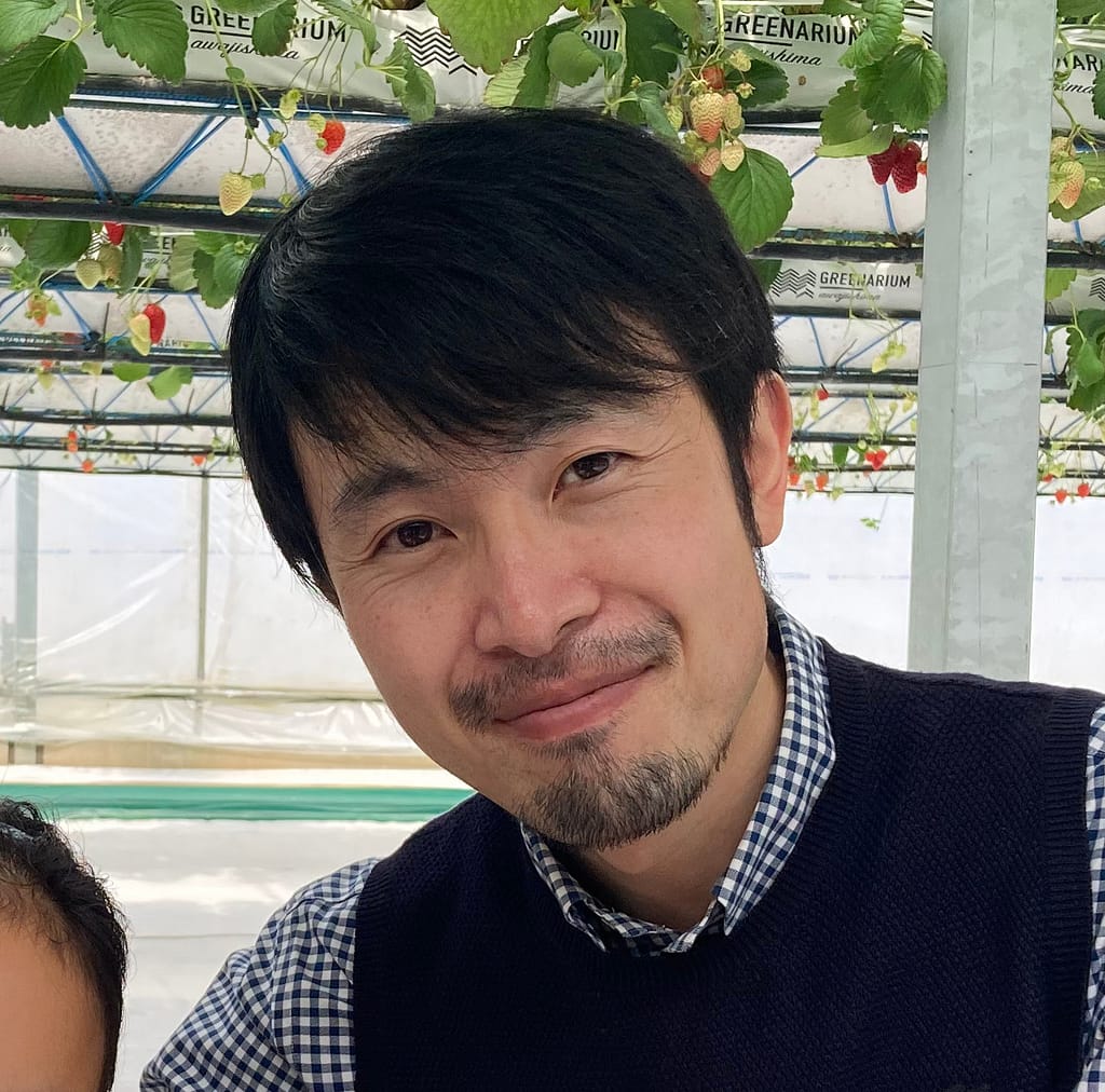 石原 健伍 人物写真